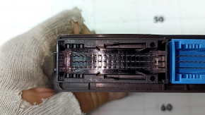 Interface Control Module Audi A4 B9 17-24 сломана фишка