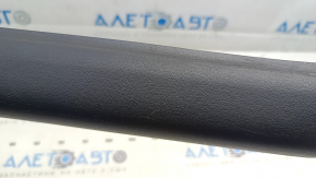 Накладка порога передняя правая внутренняя Tesla Model Y 20-25 черная, царапины