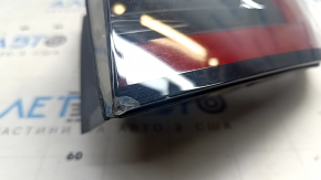 Фонарь внешний крыло правый Tesla Model Y 20-25 4 пина, царапины, скол