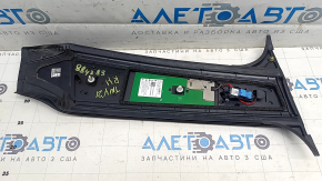 Ornament montan central exterior dreapta Tesla Model Y 20-25 cu cameră, zgârieturi