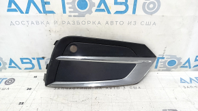 Решетка переднего бампера правая Volvo XC60 18-21 под парктроник с хром молдингом, песок