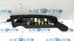 Боковушка 2-го ряда сидений левая Audi A4 B9 17-19 кожа черная, примята
