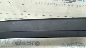 Накладка центральной консоли верхняя Volvo XC60 18-26 черная, царапины