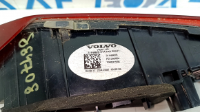 Фонарь внутренний двери багажника правый Volvo XC60 20-26 потерт