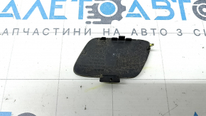 Заглушка буксировочного крюка переднего бампера Audi A4 B9 17-19 s-line, сломано крепление