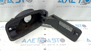 Корпус лючка бензобака Audi A4 B9 17-25 сломаны крепления