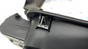 Корпус лючка бензобака Audi A4 B9 17-25 сломаны крепления