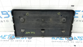 Площадка номерного знака передняя Audi A4 B9 17-19 S-Line, незаводские отверстия, трещина