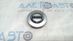 Центральный колпачок на диск Volvo XC60 18-26 65/58мм серебро