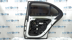 Дверь в сборе задняя правая Mercedes W213 E 17-23 keyless, белый 149, вмятина