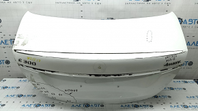 Крышка багажника Mercedes W213 E 17-20 алюминий, белый 149, после ремонта, вмятина