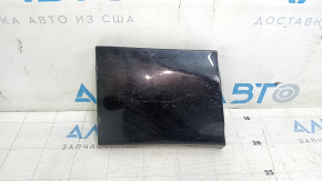 Ornament aripă inferioară stânga față Volvo XC60 18-25, crăpat, uzat, crestături