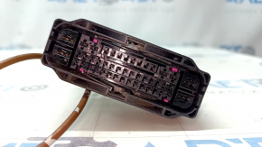 Фишка на блок ABS Audi A4 B9 17-25