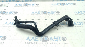 Трубка вентиляционная Audi A4 B9 17-25 2.0T