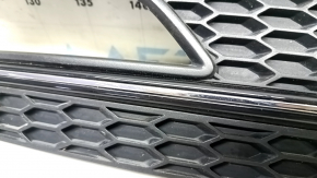 Решетка переднего бампера правая Audi A4 B8 13-16 рест, S line, структура, черный глянец с хром, под ПТФ