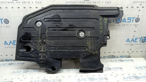 Protecție spate stânga sub caroserie Volvo XC60 18-25, crăpături
