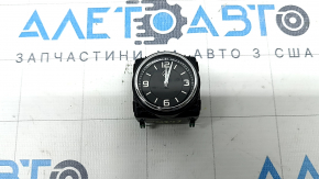 Часы Mercedes W213 E 17-20 царапины