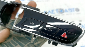 Zgârieturi pe blocul butoanelor consolei centrale Mercedes W213 E 17-20