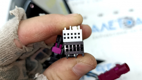 Ansamblu oglindă retrovizoare stânga pentru Mercedes W213 E 17-23, 10+8+2+2 pini, semnalizator, încălzit, iluminare din spate, antiorbire automată, BSM, alb