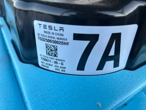 Pachet de baterii Tesla Model Y 20-25 AWD 83kW 8V cu blocuri