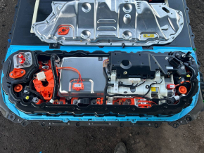 Pachet de baterii Tesla Model Y 20-25 AWD 83kW 8V cu blocuri
