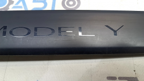 Prag exterior față stânga negru pentru Tesla Model Y 20-25, zgârieturi