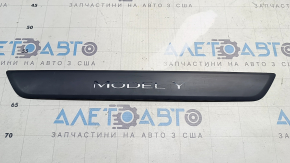 Prag exterior față dreapta negru Tesla Model Y 20-25, zgârieturi
