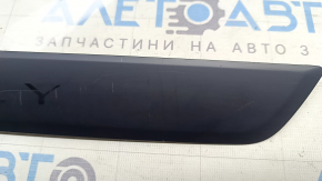 Prag exterior față dreapta negru Tesla Model Y 20-25, zgârieturi