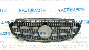 Решетка радиатора grill Mercedes W213 E 17-20 без камеры, AMG pkg, надломана