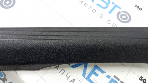 Ornamente prag interior față dreapta pentru Mercedes W213 E 17-23, negru, zgârieturi