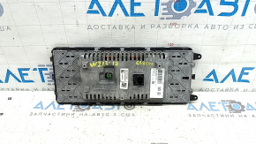 Monitor, afișaj, navigație Mercedes W213 E 300/400/450/43-19/63 17-20 puncte pe stratul de acoperire, uzat