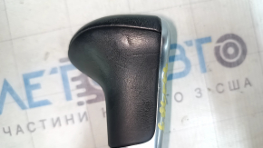 Ручка КПП Audi A4 B8 13-16 рест кожа черная, царапины, потерта