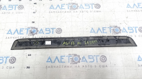 Накладка порога внешняя передняя левая Audi A4 B8 08-16 седан хром S line, царапины, сломано крепление, вмятины