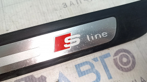 Накладка порога внешняя задняя левая Audi A4 B8 08-16 седан хром S line, царапины