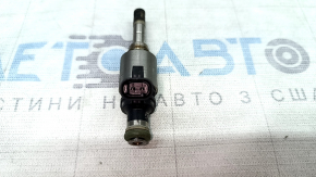 Форсунка распылитель Audi A4 B8 08-16 2.0T высокого давления