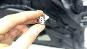 Накладка передней панели центральная верхняя Ford C-max MK2 13-18 черная, с накладками под динамики, сломано крепление, царапины