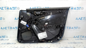Обшивка двери карточка передняя левая Audi A4 B8 13-16 черная, с черной вставкой кожа, подлокотник черная кожа, молдинг под темное дерево, с ручкой, царапины, тычки, надломы креплений