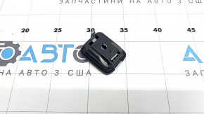 Крючок обшивки арки багажника Mitsubishi Outlander 22-26 черный