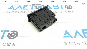 USB Hub центральной консоли Mitsubishi Outlander 22-26 передний