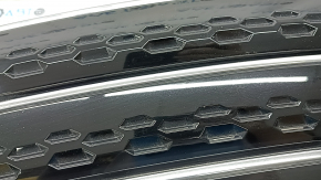 Решетка радиатора grill с эмблемой Mitsubishi Outlander 22-26 хром молдинги с уплотнителями, песок