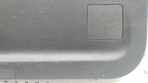 Обшивка двери багажника нижняя Mitsubishi Outlander 22-26 черная, под электро, потерта