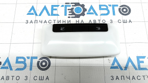 Плафон освещения задний Mitsubishi Outlander 22-26