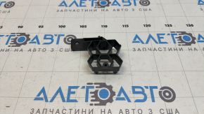 Кронштейн переднего бампера центральный левый Mazda CX-50 23-26