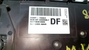 Блок предохранителей подторпедный Ford Fusion mk5 13-20 трещина