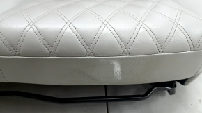 Задний ряд сидений 2 ряд левый Mitsubishi Outlander 22-26 без airbag, кожа серая, с подогревом, замята, под чистку