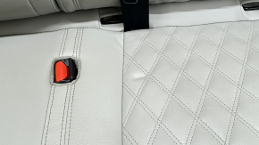 Задний ряд сидений 2 ряд левый Mitsubishi Outlander 22-26 без airbag, кожа серая, с подогревом, замята, под чистку