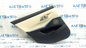 Обшивка двери карточка задняя левая BMW 3 G20 19-26 черная, кожа бежевая Canberra Beige, с ручкой и накладкой хром, подлокотник и вставка кожа бежевая Canberra Beige, с подсветкой