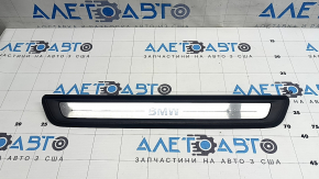 Ornament prag exterior față stânga pentru BMW 3 G20 19-24, cromat, inscripție BMW, zgârieturi