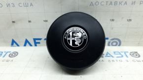 Подушка безопасности airbag в руль водительская Alfa Romeo Giulia 17-23 черная, царапины