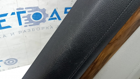 Panou ușă spate stânga pentru Honda CRV 17-22, negru, cotieră din piele gri, inserție din piele gri, ornament tip lemn, cu mâner, zgârieturi, necesită curățare, crăpătură